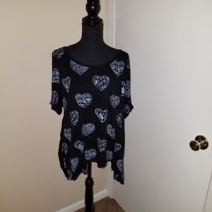 Torrid Cold Shoulder Heart Gem Shirt